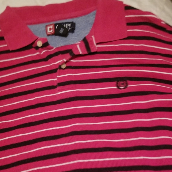 Clothes - Picture 3 of 8